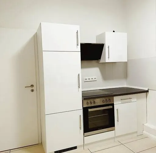 2min Schwebebahn Netflix 2zimmer