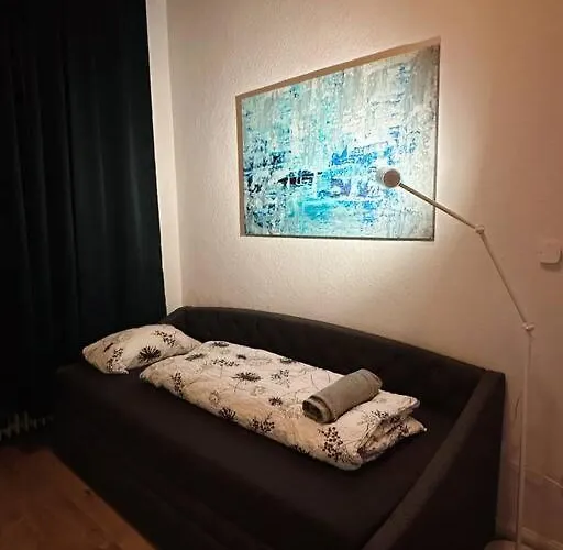 2min Schwebebahn Netflix 2zimmer